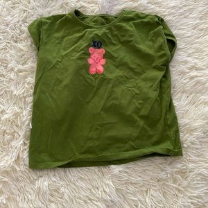 green baby tee